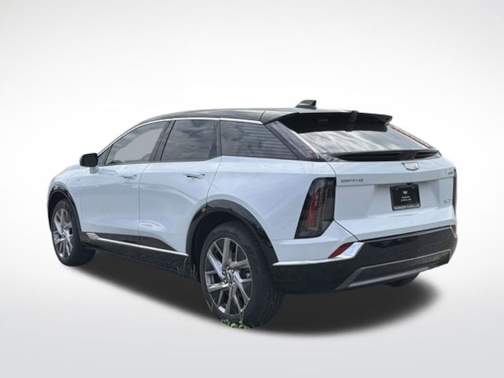 New 2026 CADILLAC OPTIQ Premium Luxury SUV