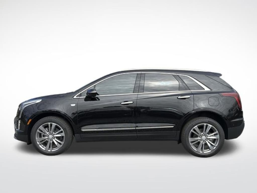 New 2026 CADILLAC XT5 Premium Luxury SUV