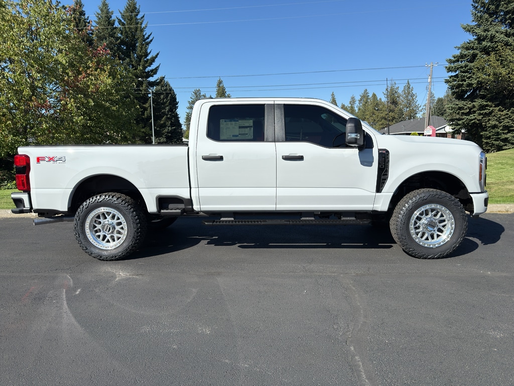 New 2026 Ford F-250 XL Truck Crew Cab