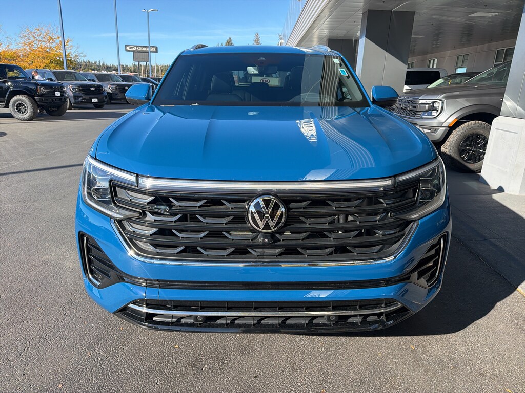 Used 2026 Volkswagen Atlas Cross Sport 2.0T SEL Premium R-Line SUV