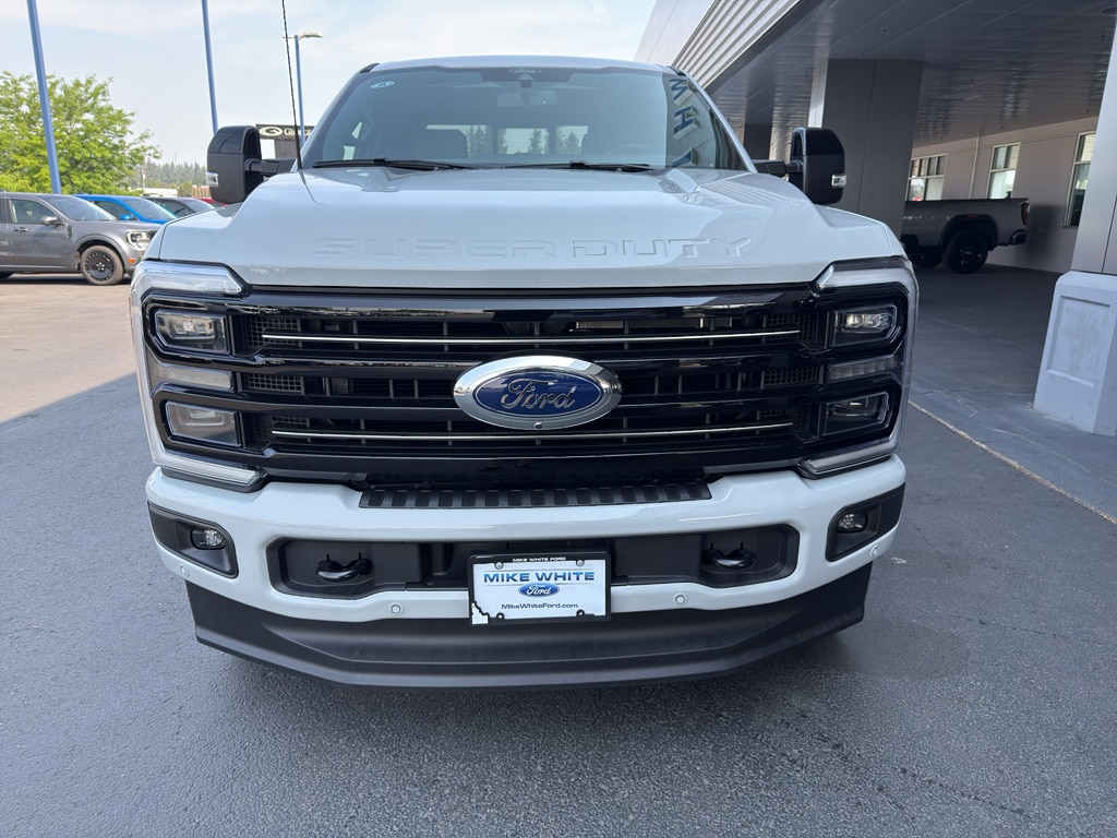 New 2026 Ford F-350 Platinum Truck Crew Cab