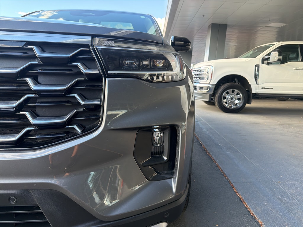 Certified 2025 Ford Explorer Platinum SUV