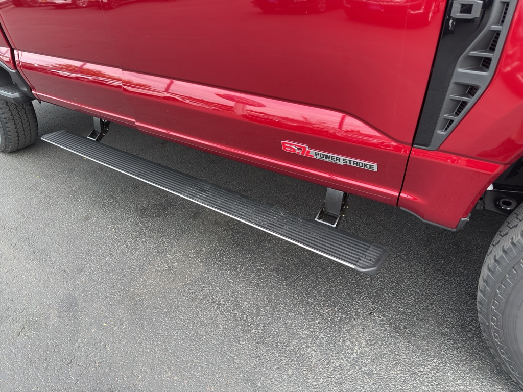 New 2026 Ford F-350 Platinum Truck Crew Cab
