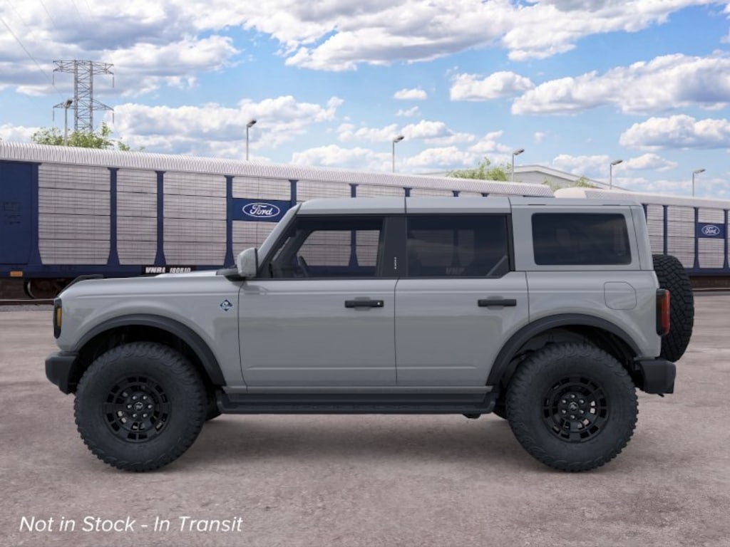 New 2026 Ford Bronco Outer Banks SUV