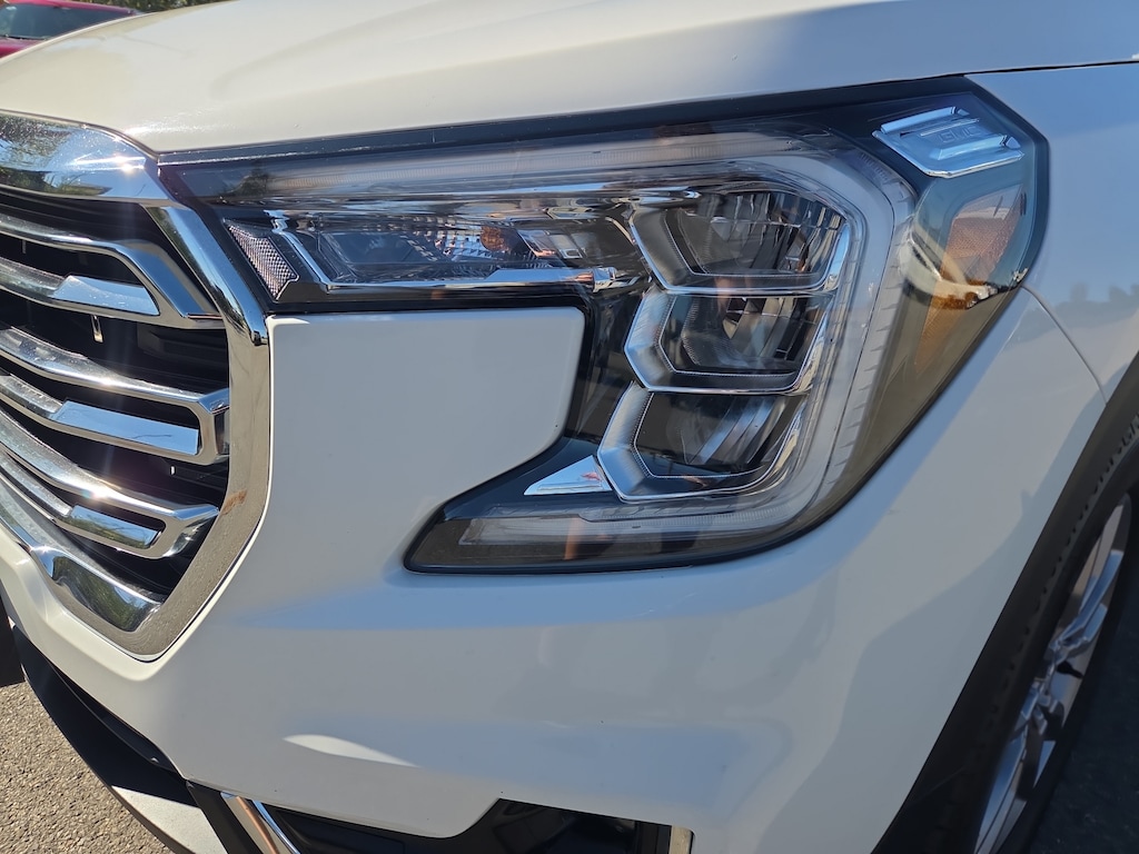 Certified 2024 GMC Terrain SLT SUV