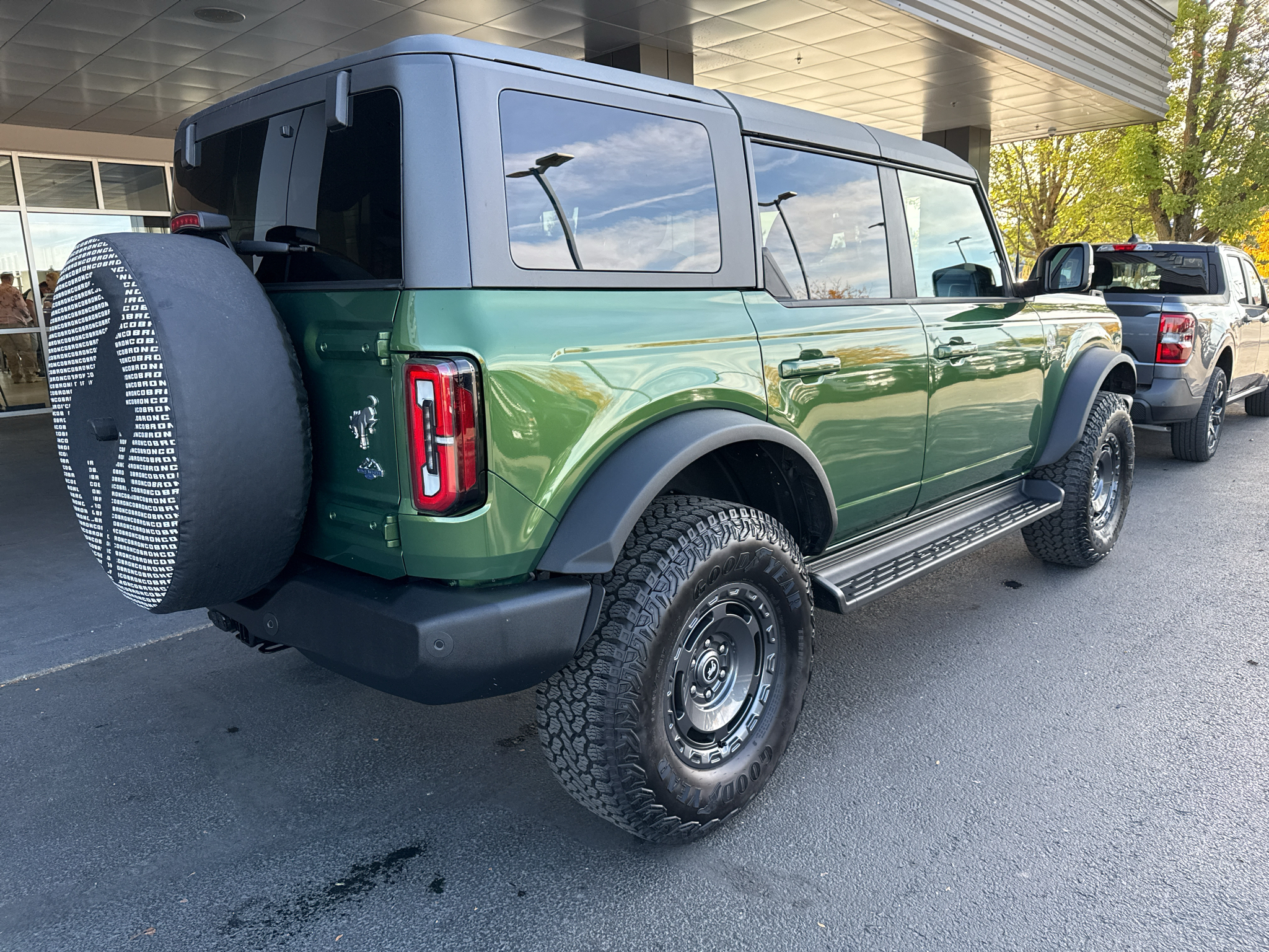Certified 2025 Ford Bronco Outer Banks SUV