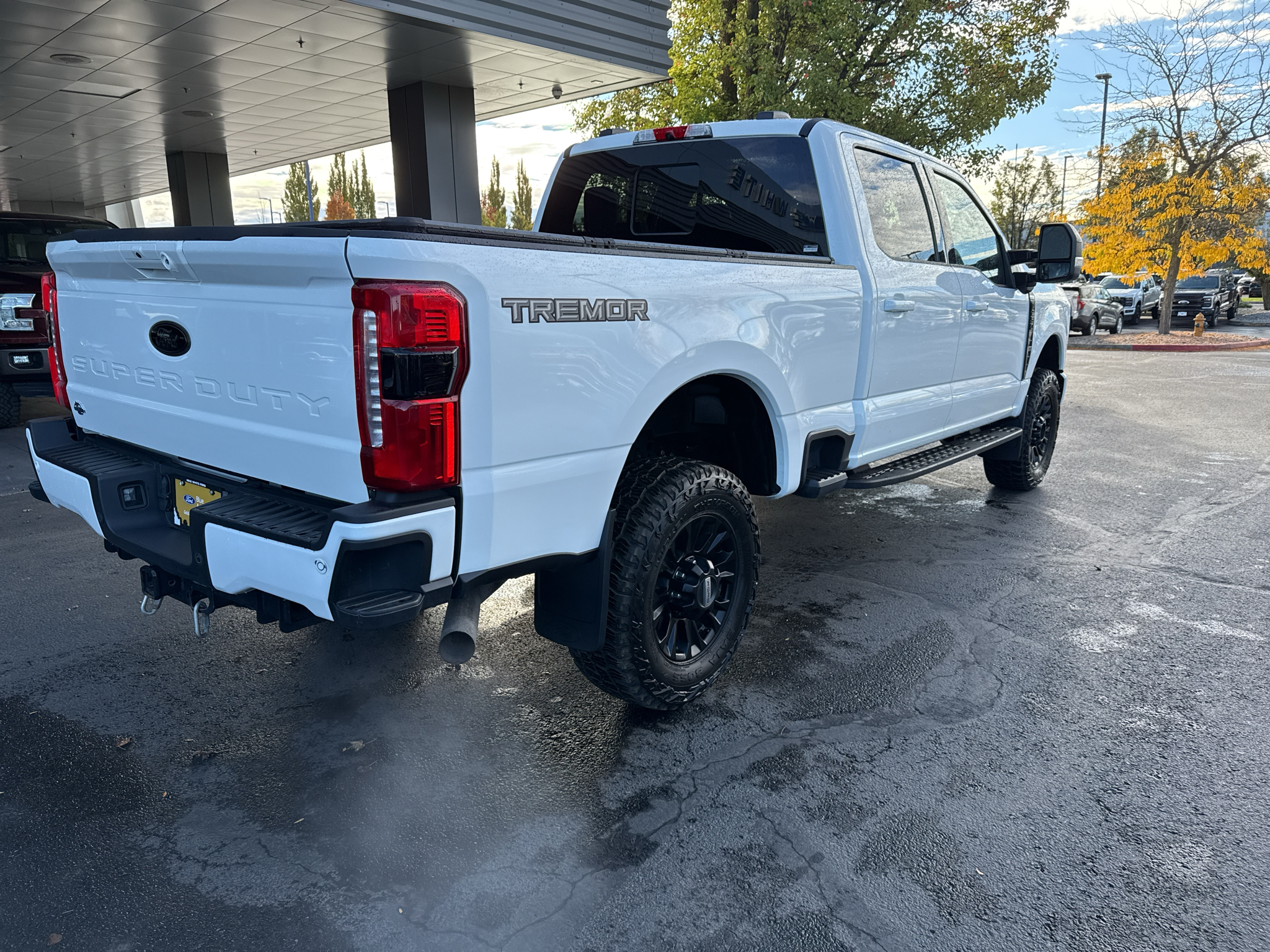 Used 2024 Ford F-250 Lariat Crew Cab