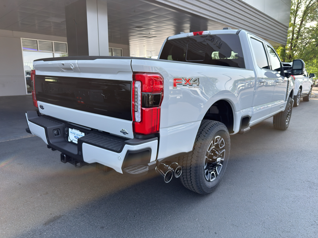 New 2026 Ford F-350 Platinum Truck Crew Cab