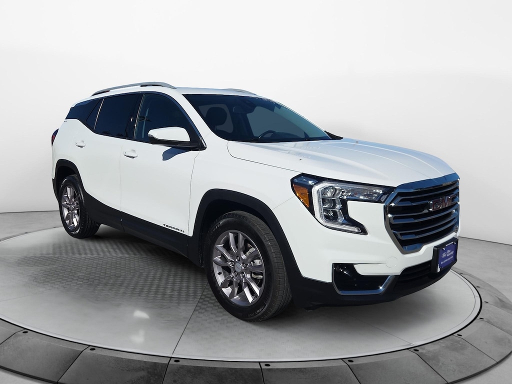 Certified 2024 GMC Terrain SLT SUV