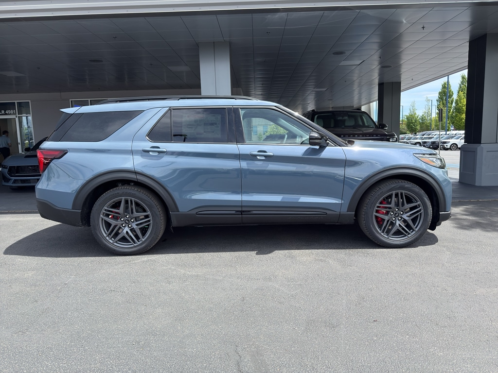 New 2026 Ford Explorer ST SUV