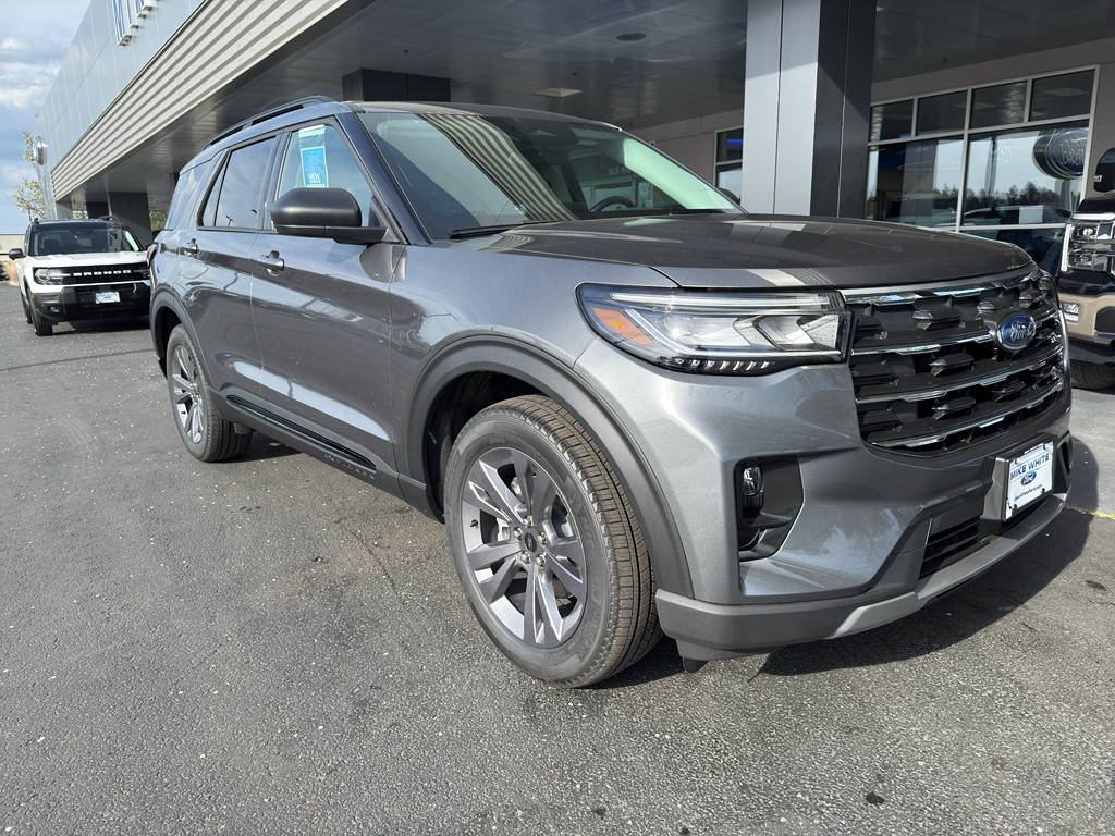 2026 Ford Explorer Active SUV