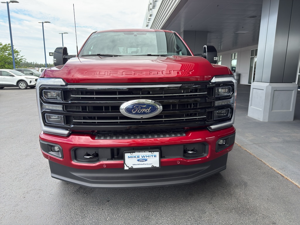 New 2026 Ford F-350 Platinum Truck Crew Cab