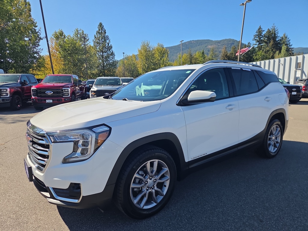 Certified 2024 GMC Terrain SLT SUV