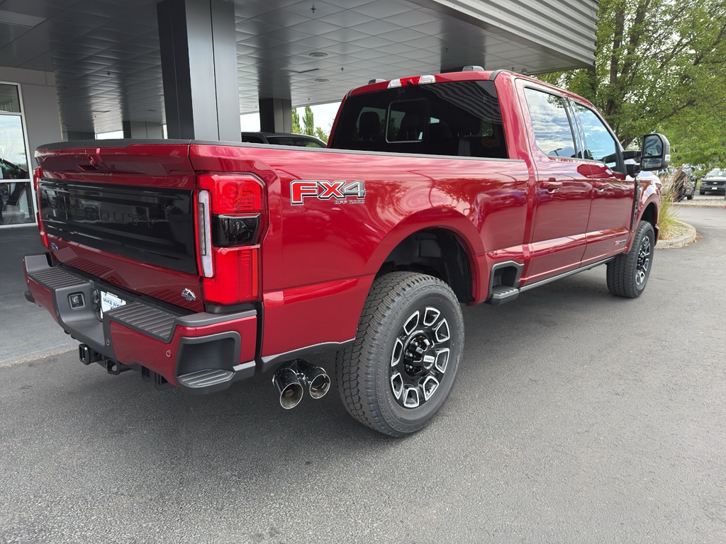 New 2026 Ford F-350 Platinum Truck Crew Cab