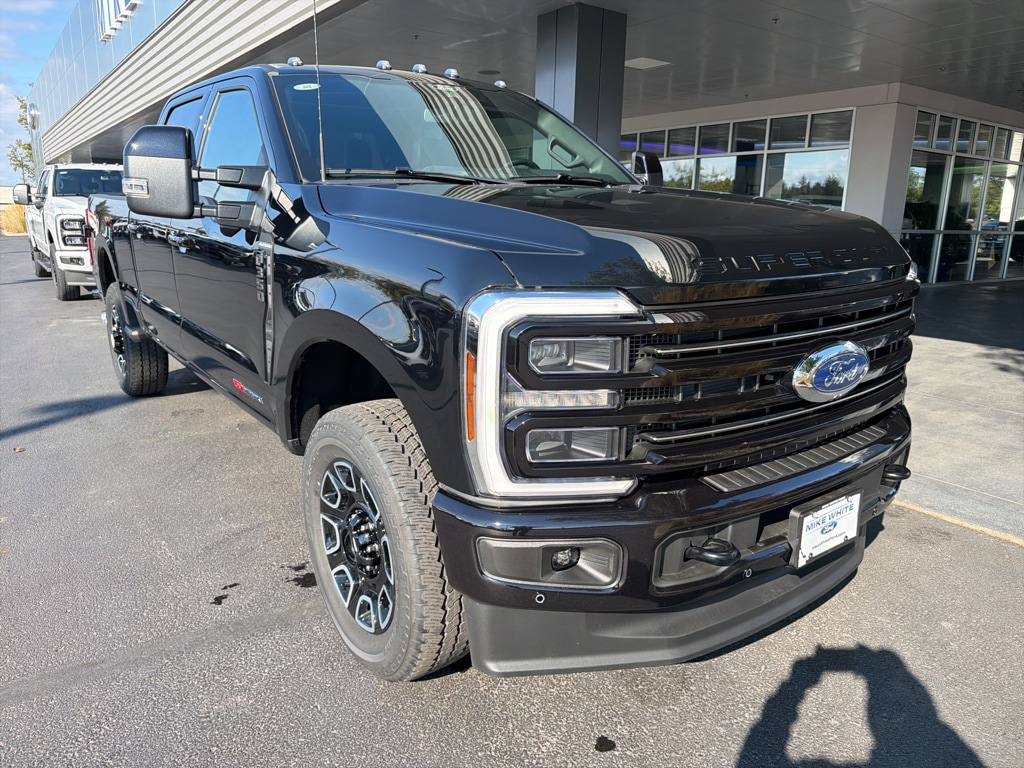 New 2026 Ford F-350 Platinum Truck Crew Cab