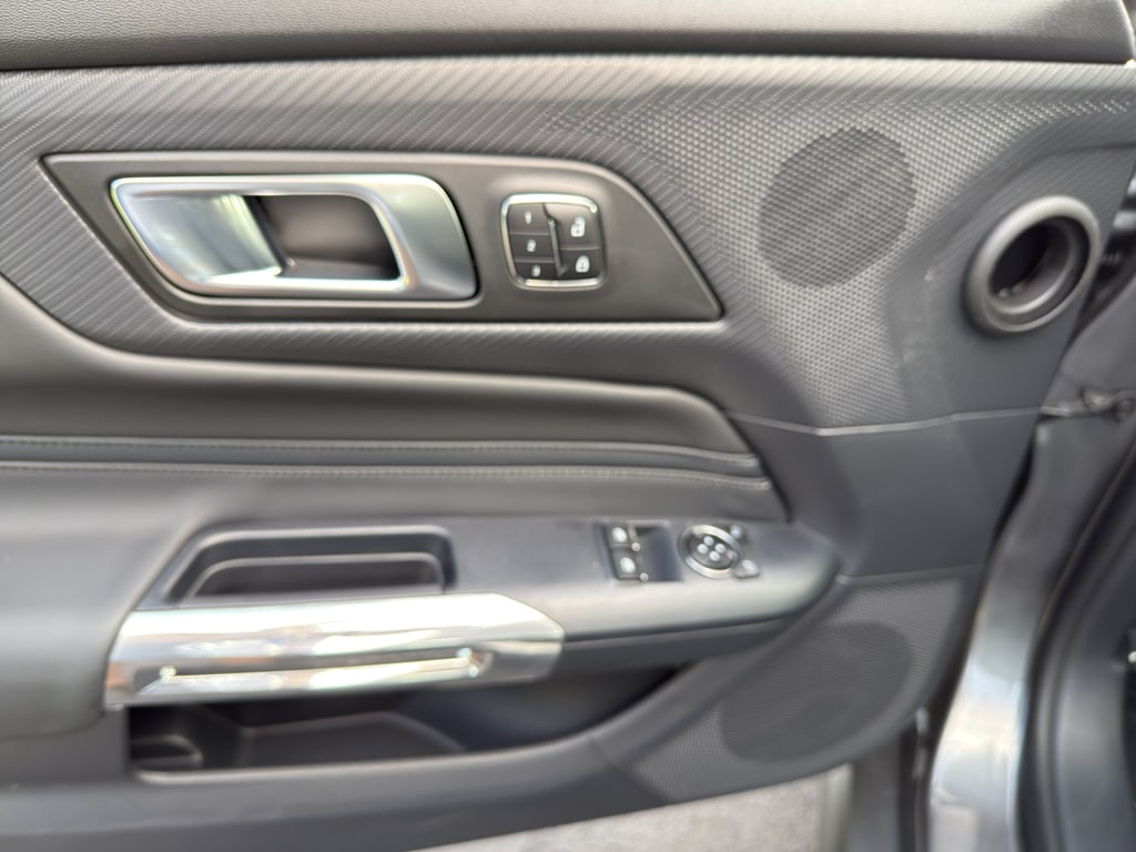 2025 Ford Mustang EcoBoost Premium Fastback - Photo 14