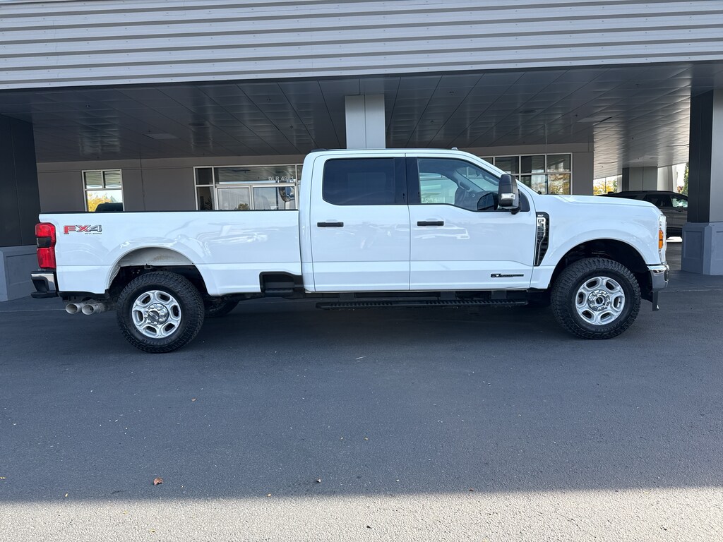 Used 2025 Ford F-350 XLT Crew Cab