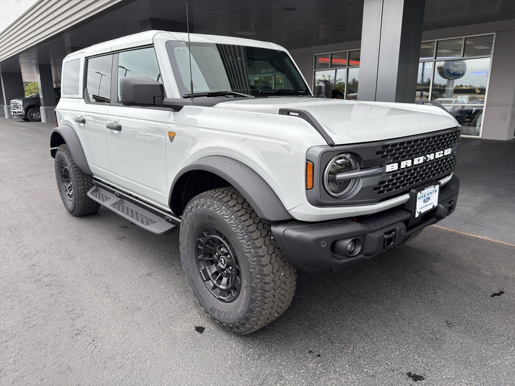 New 2026 Ford Bronco Badlands SUV