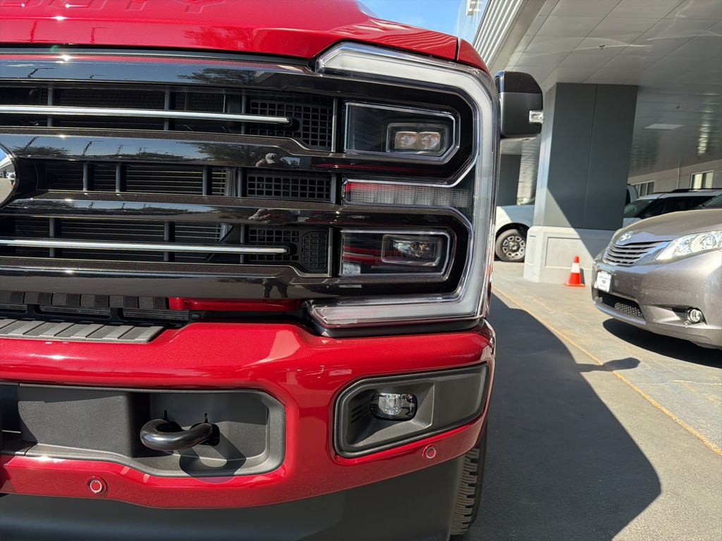New 2026 Ford F-350 Platinum Truck Crew Cab