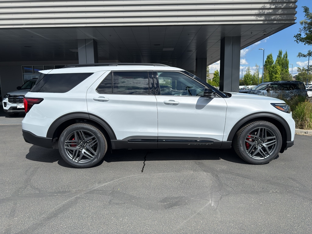 New 2026 Ford Explorer ST SUV