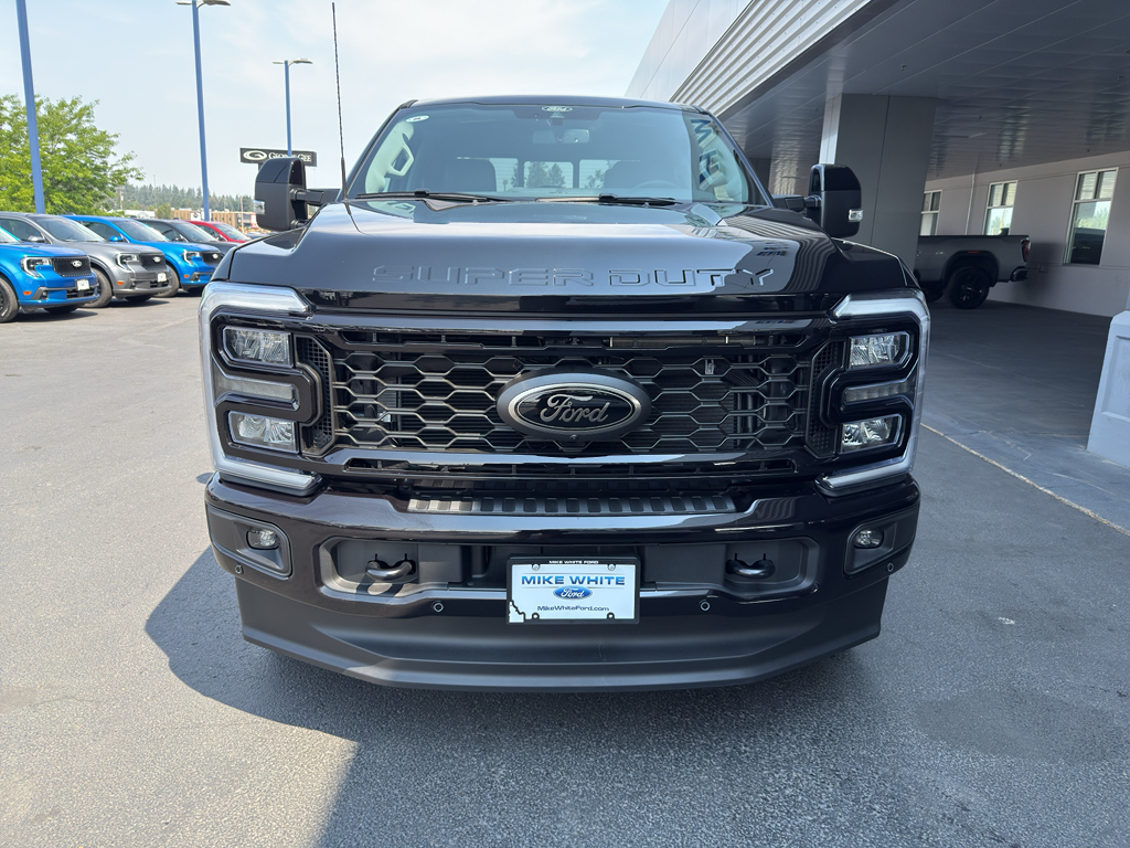 New 2026 Ford F-250 Lariat Truck Crew Cab