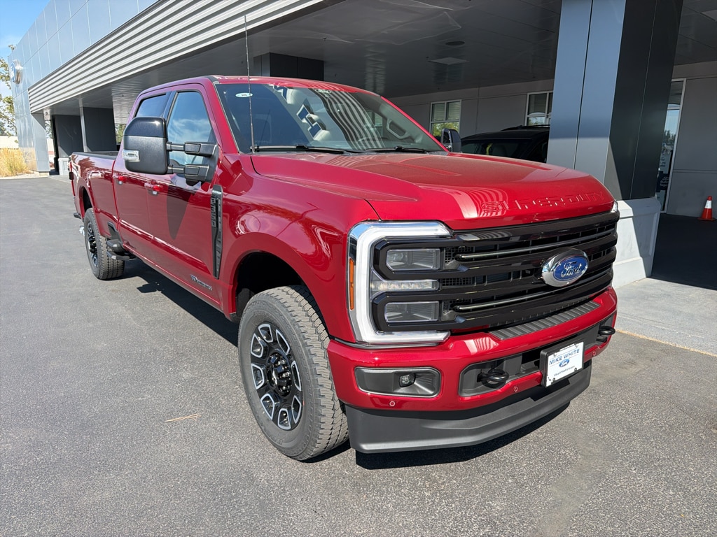 New 2026 Ford F-350 Platinum Truck Crew Cab