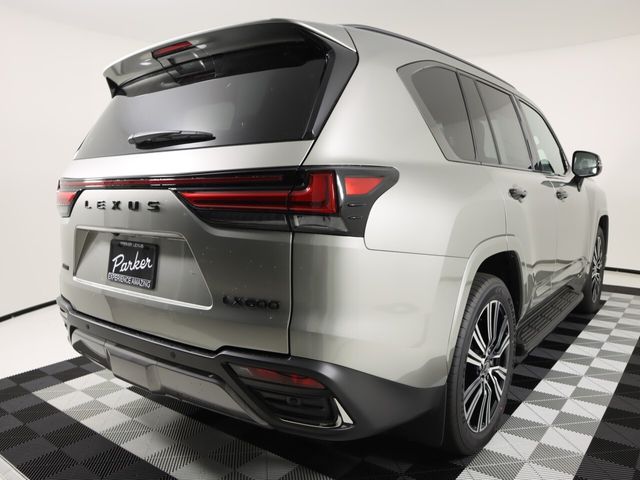 2026 Lexus LX 600 Luxury - Photo 4