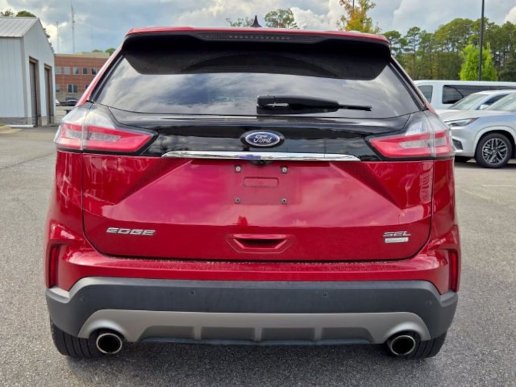 Used 2020 Ford Edge SEL SUV