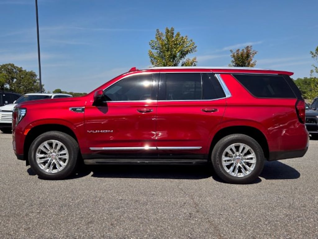 Used 2024 GMC Yukon SLT SUV