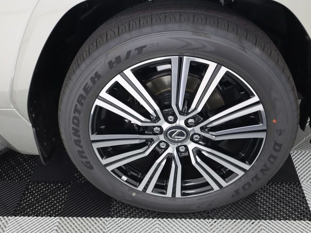2026 Lexus LX 600 Luxury - Photo 9