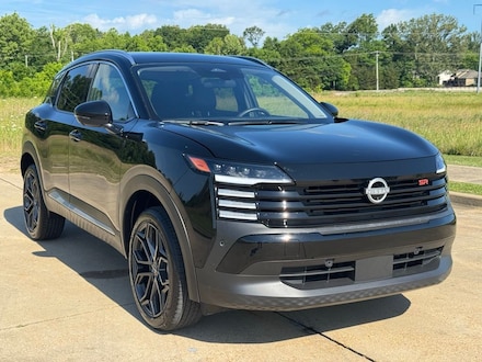 2026 Nissan Kicks SR SUV