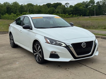 2022 Nissan Altima 2.5 SR Sedan
