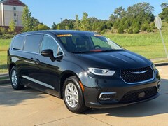 Used 2024 Chrysler Pacifica Touring L Minivan/Van for sale in Starkville, MS