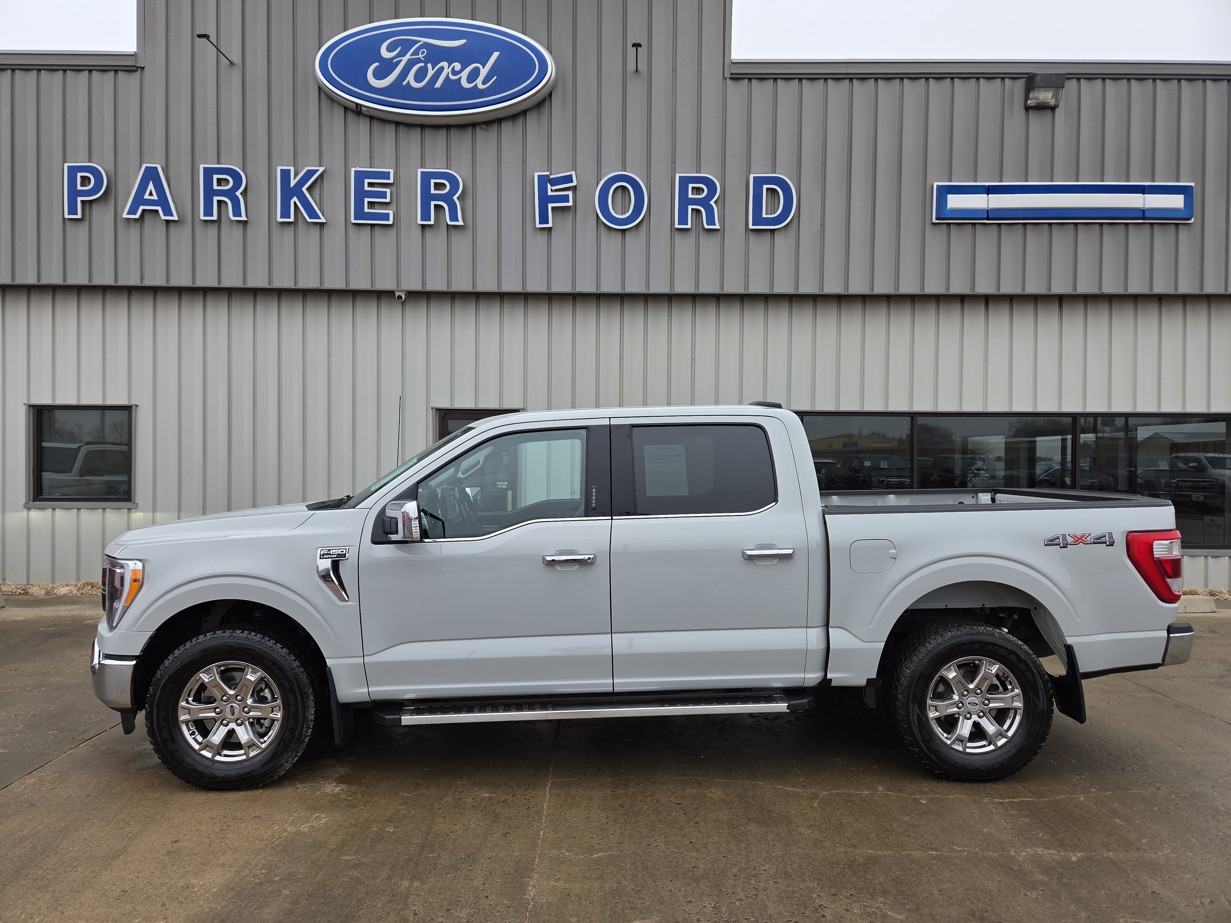2023 Ford F-150 Lariat Truck SuperCrew Cab
