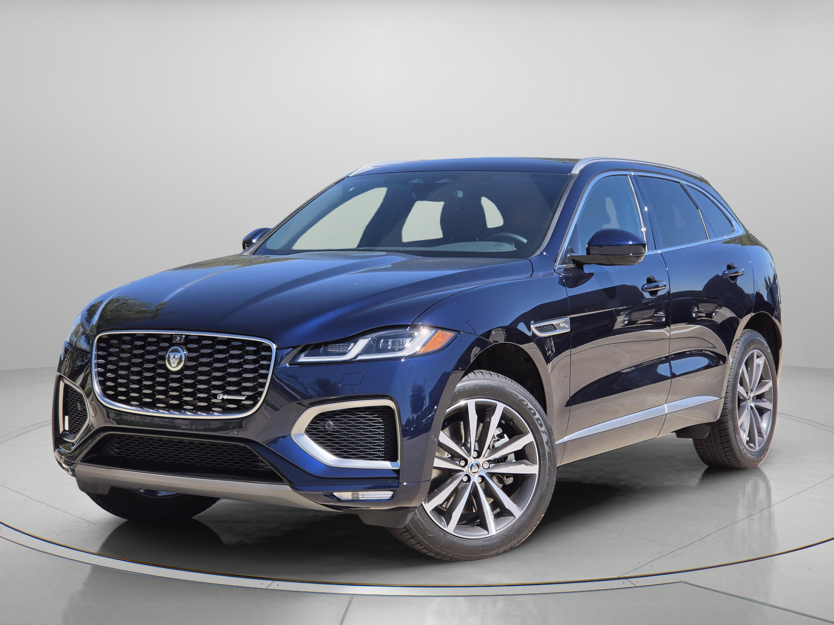 Certified 2025 Jaguar F-PACE P400 R-Dynamic S SUV