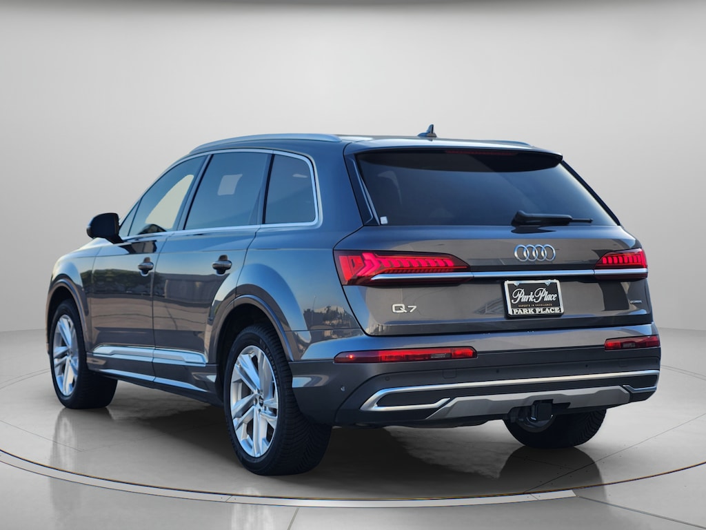 Used 2023 Audi Q7 55 Premium Plus SUV