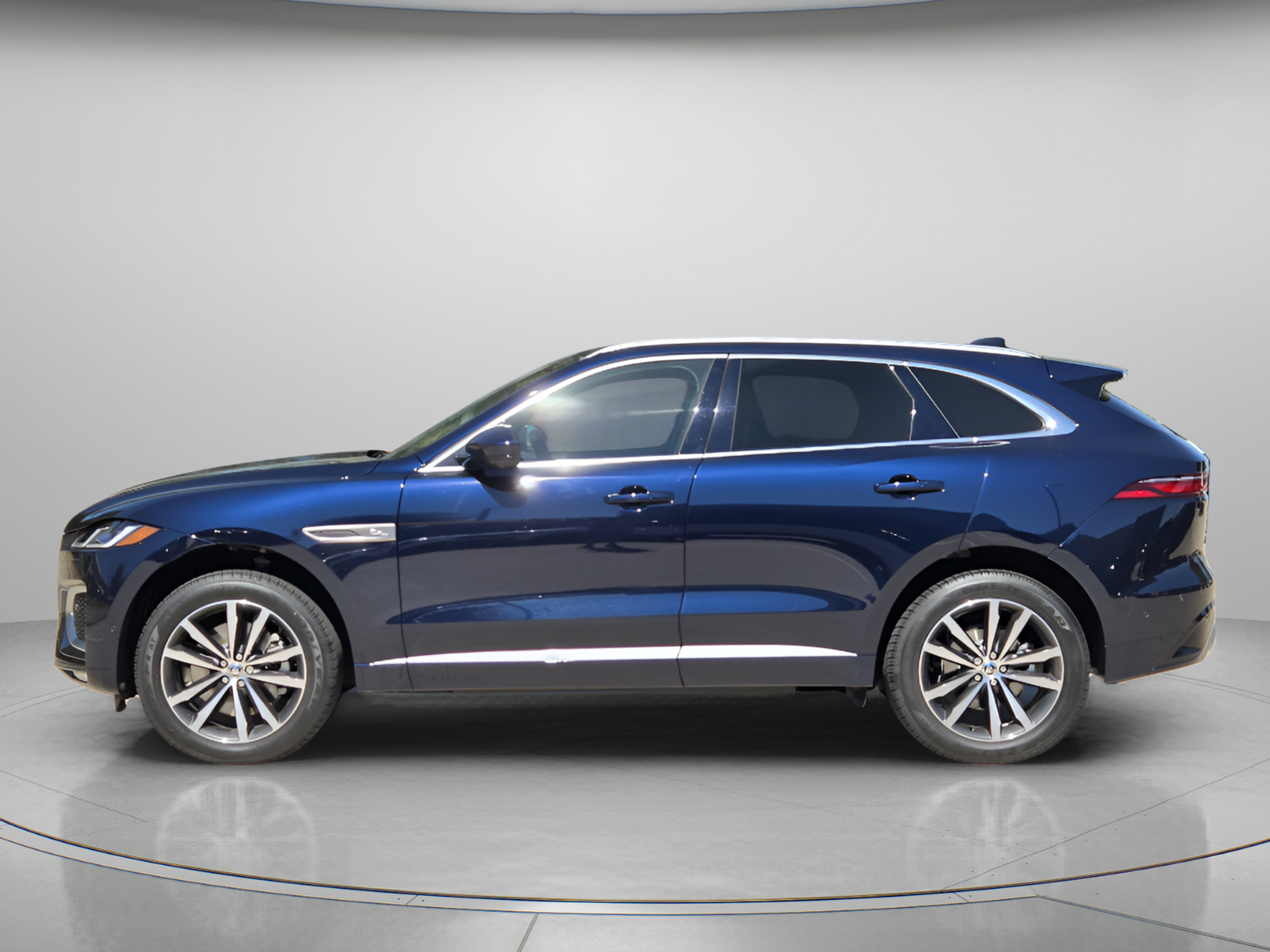 Certified 2025 Jaguar F-PACE P400 R-Dynamic S SUV