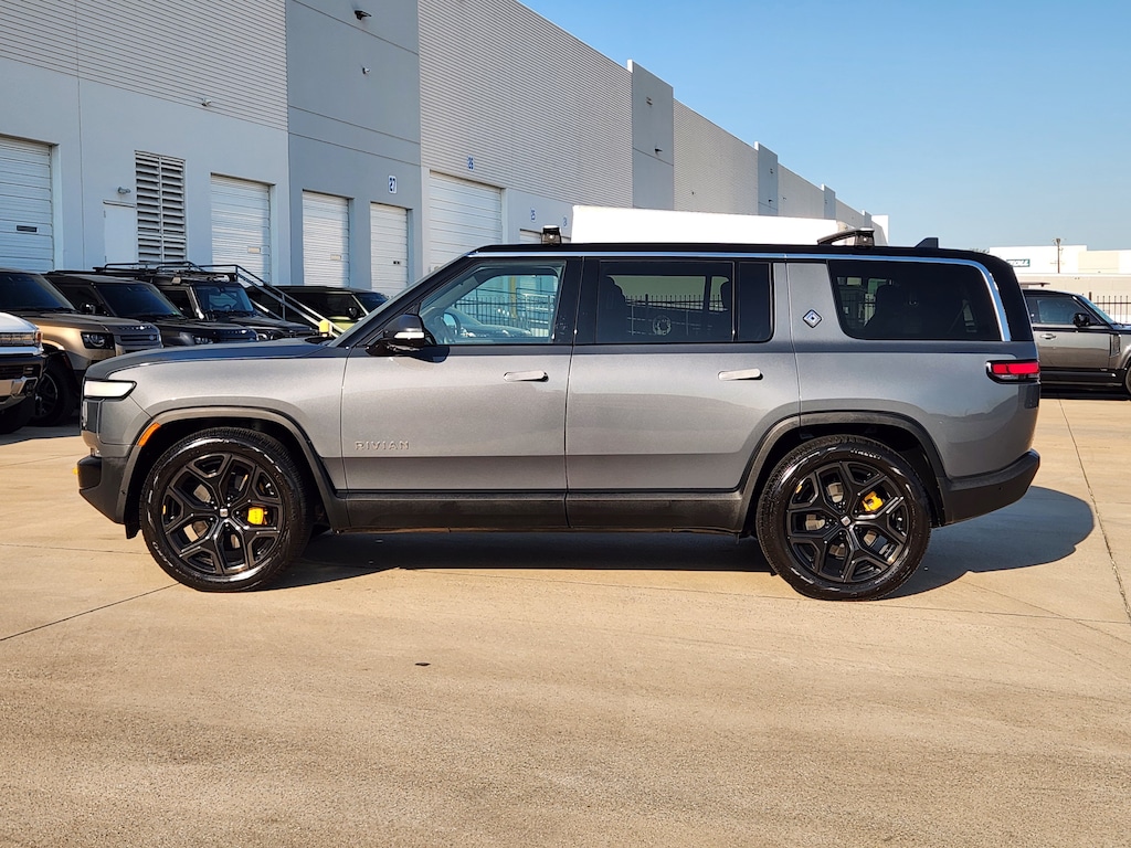 Used 2023 Rivian R1S Adventure Quad Motor Large Pack Adventure Quad-Motor Large Pack