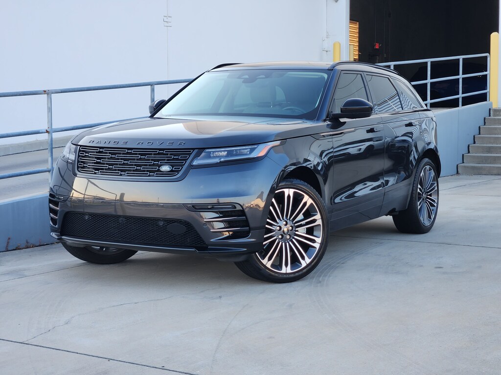 Used 2025 Land Rover Range Rover Velar Dynamic SE SUV
