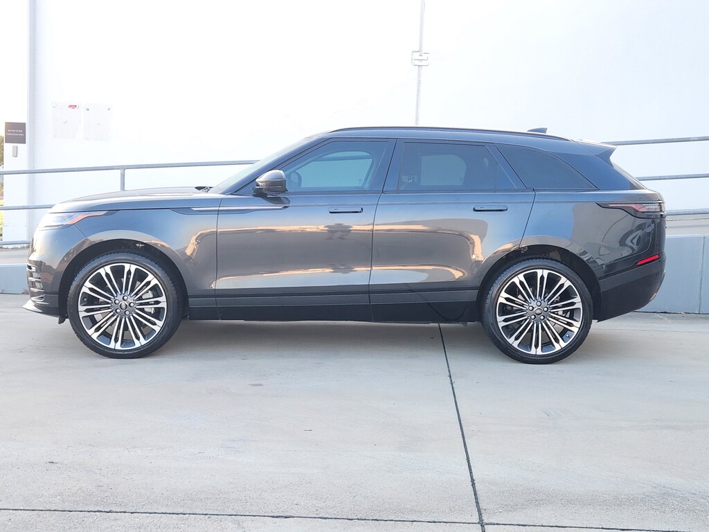 Used 2025 Land Rover Range Rover Velar Dynamic SE SUV