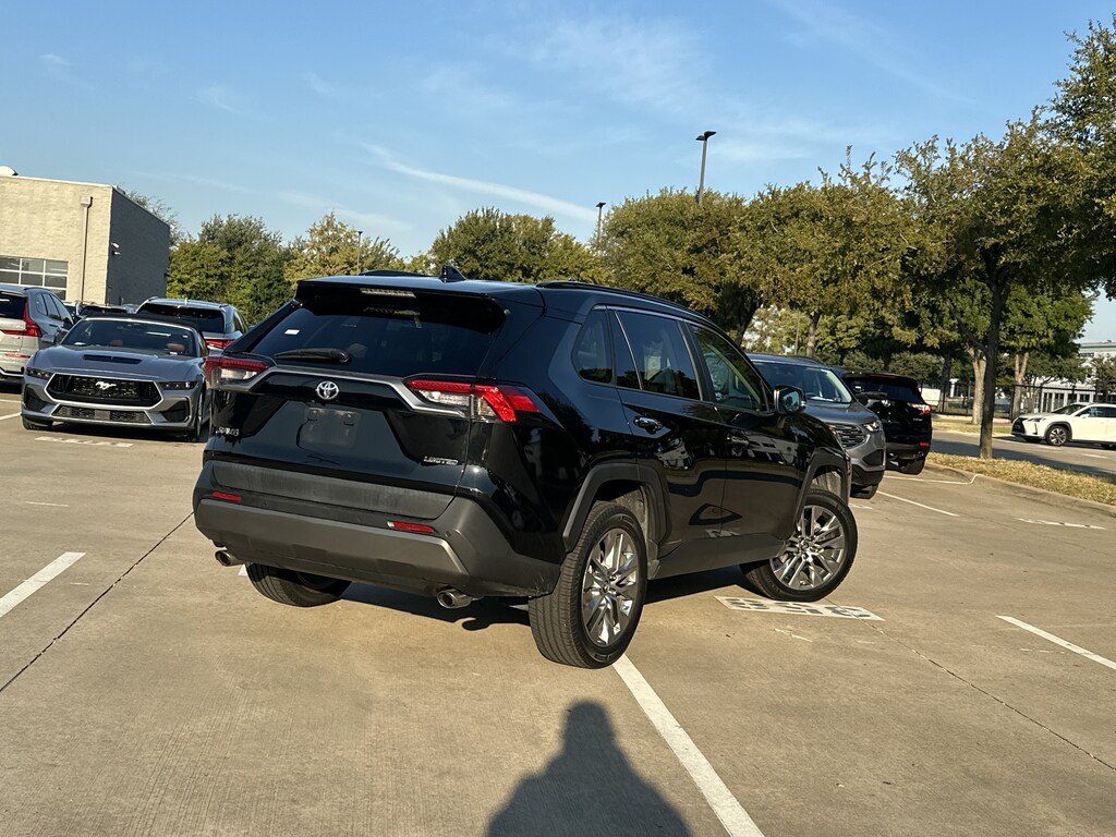 Used 2019 Toyota RAV4 Limited SUV