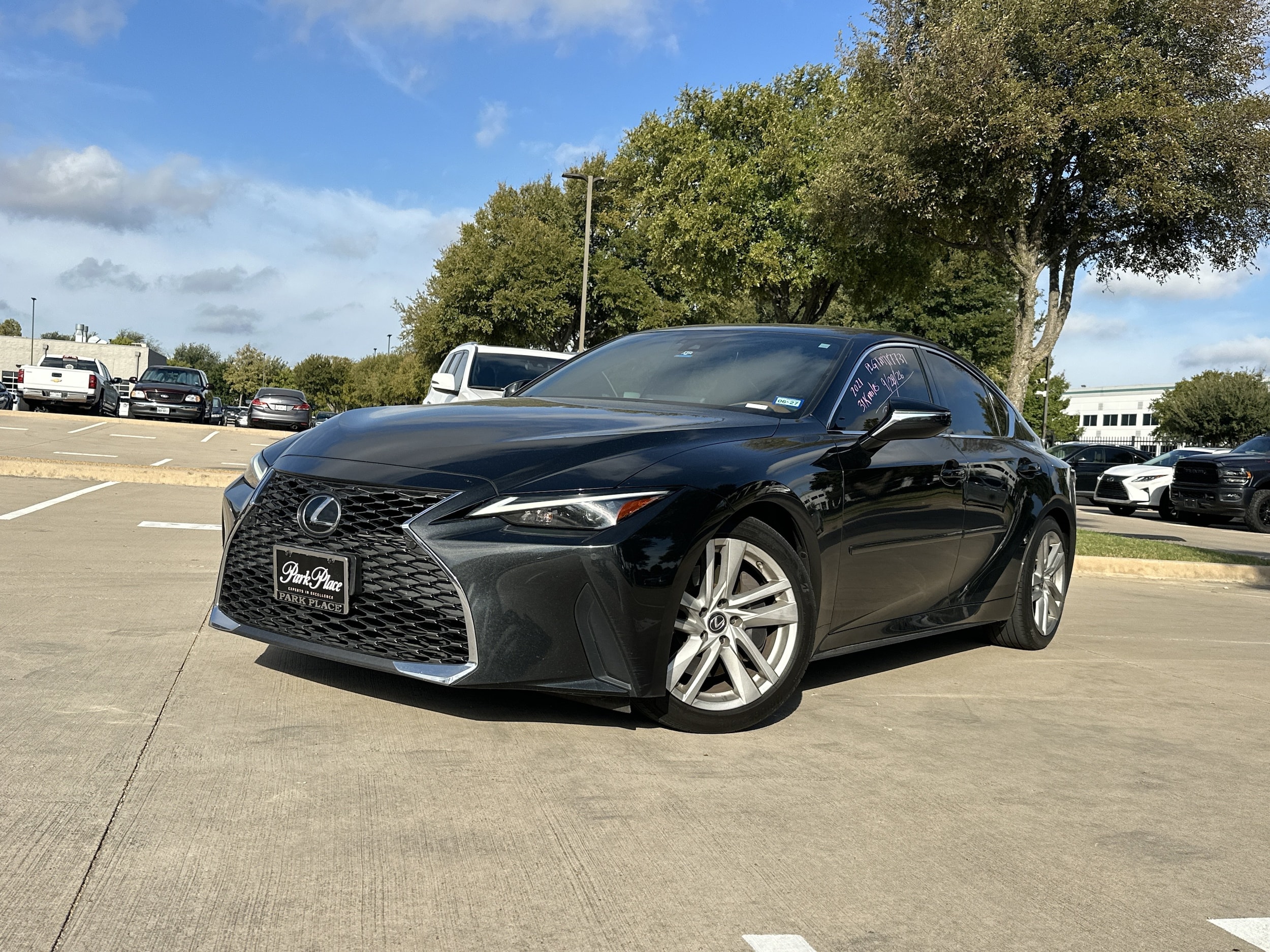 2021 Lexus IS