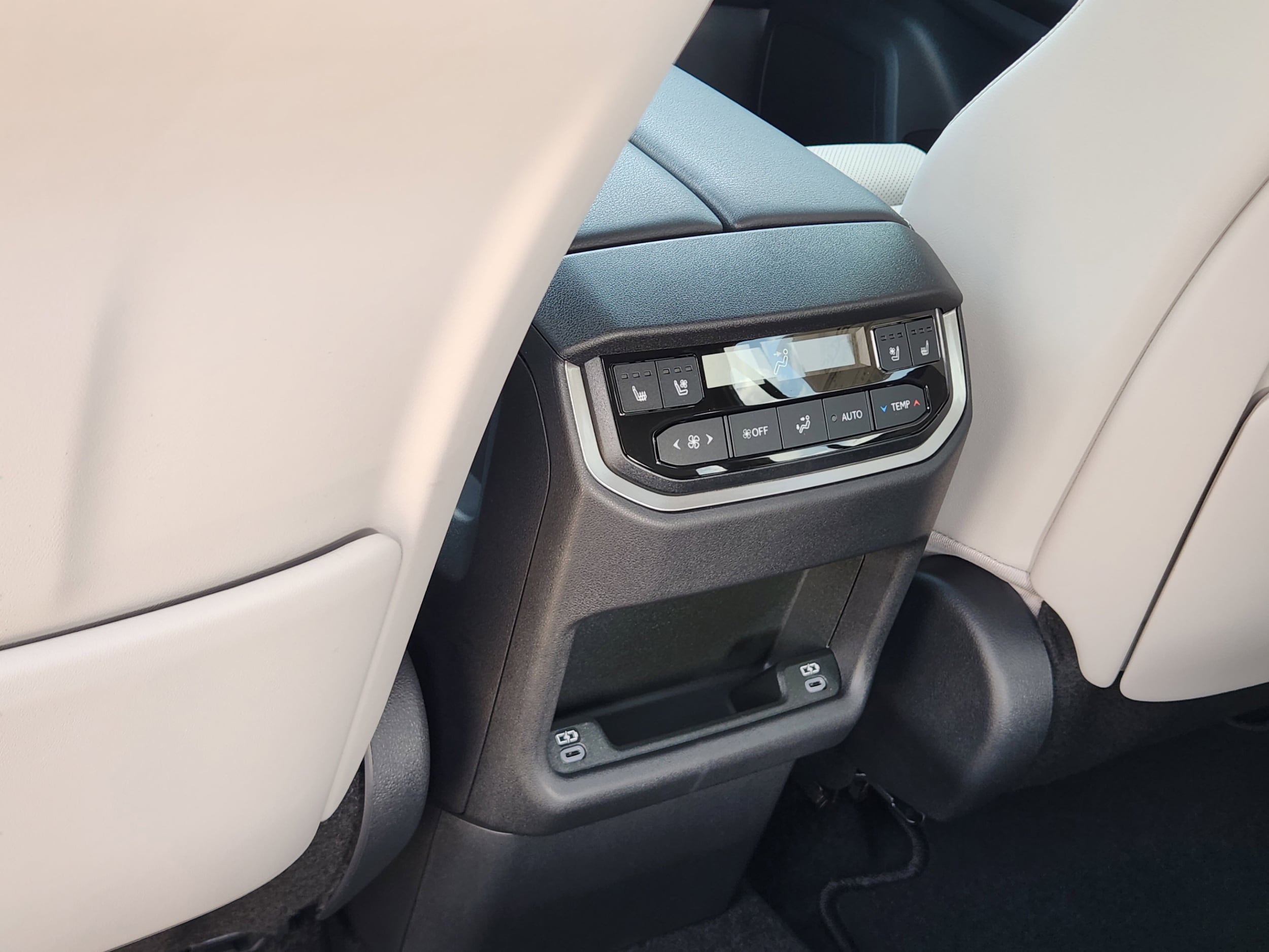2026 Lexus TX 350 Luxury - Photo 20