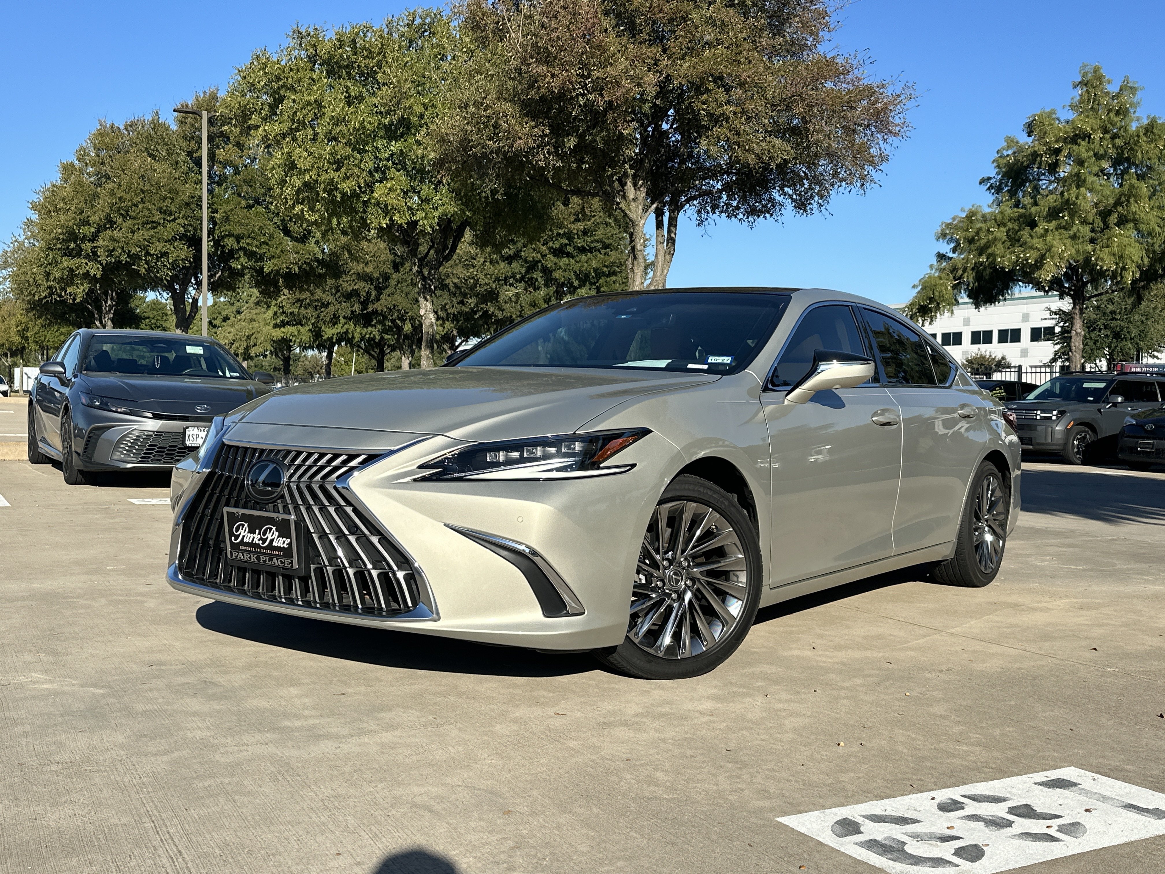 Used 2025 Lexus ES ES 350 Ultra Luxury Sedan