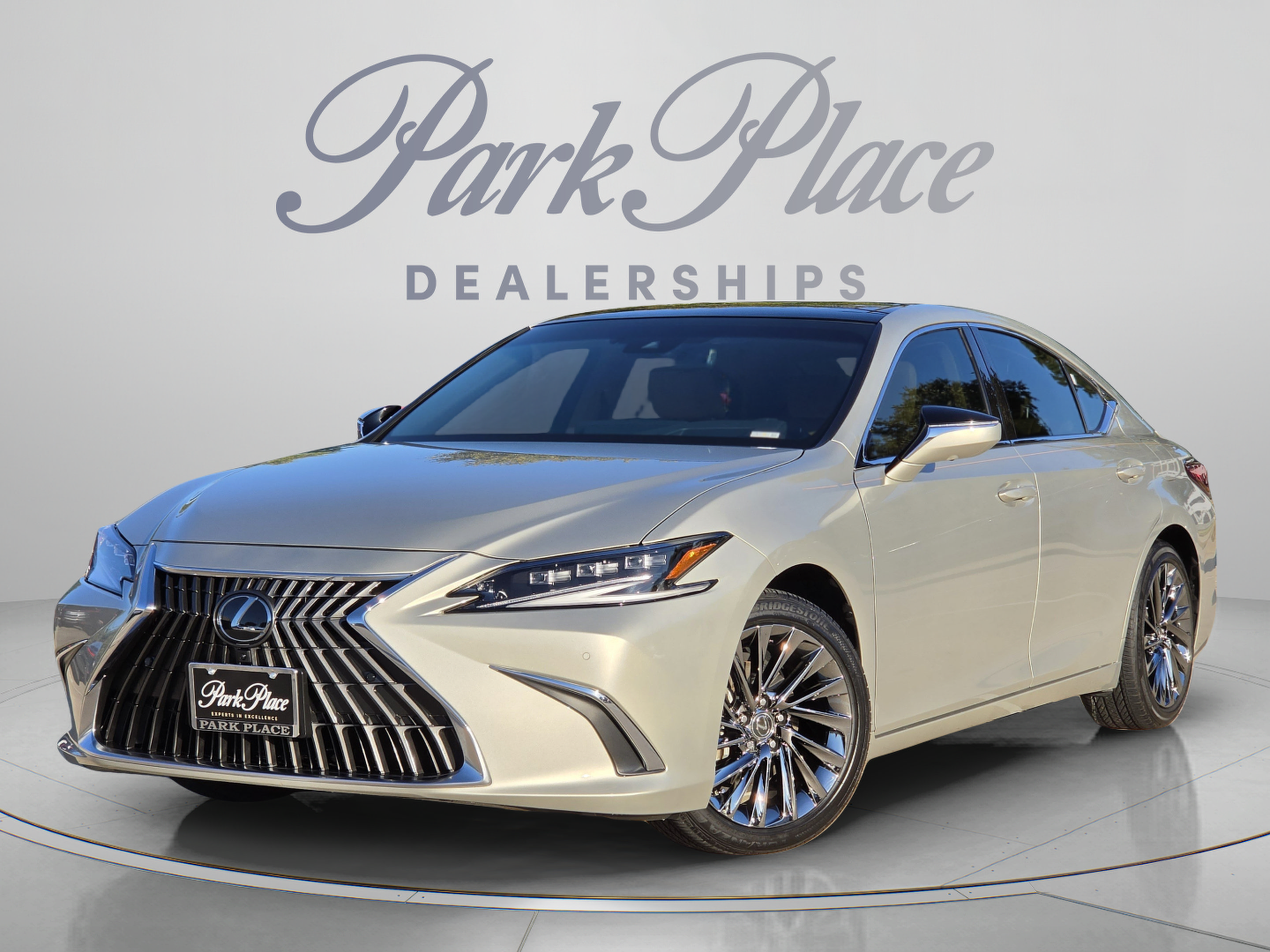 Used 2025 Lexus ES ES 350 Ultra Luxury Sedan