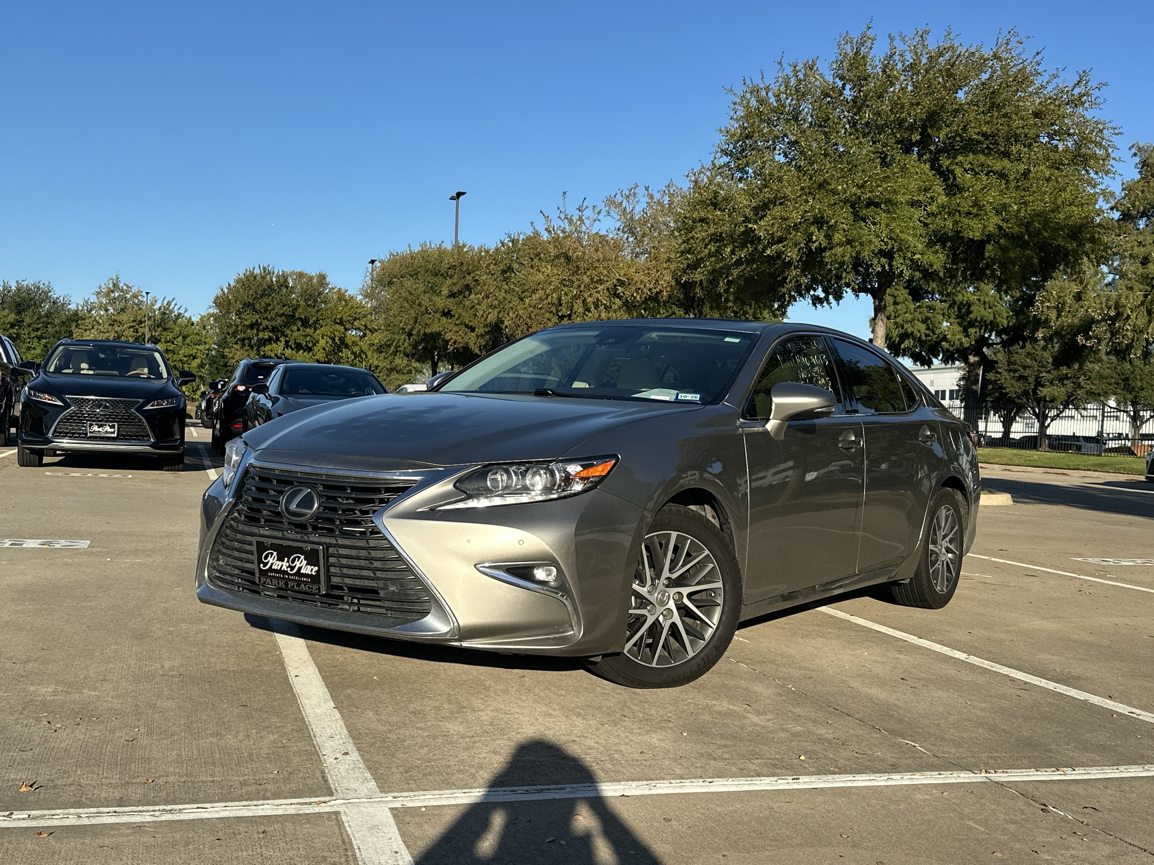 2017 Lexus ES