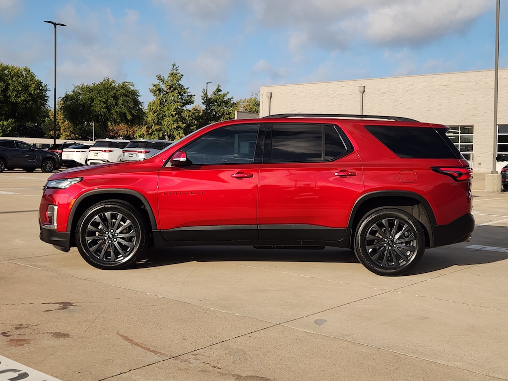 Used 2023 Chevrolet Traverse RS SUV