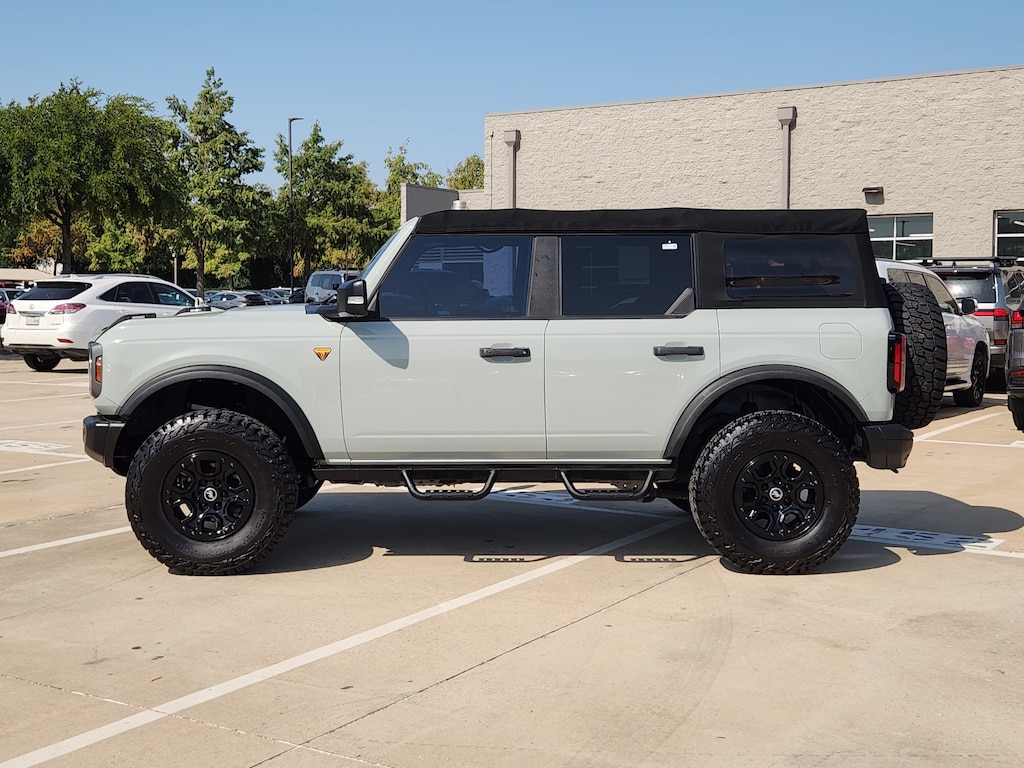 Used 2022 Ford Bronco Badlands SUV