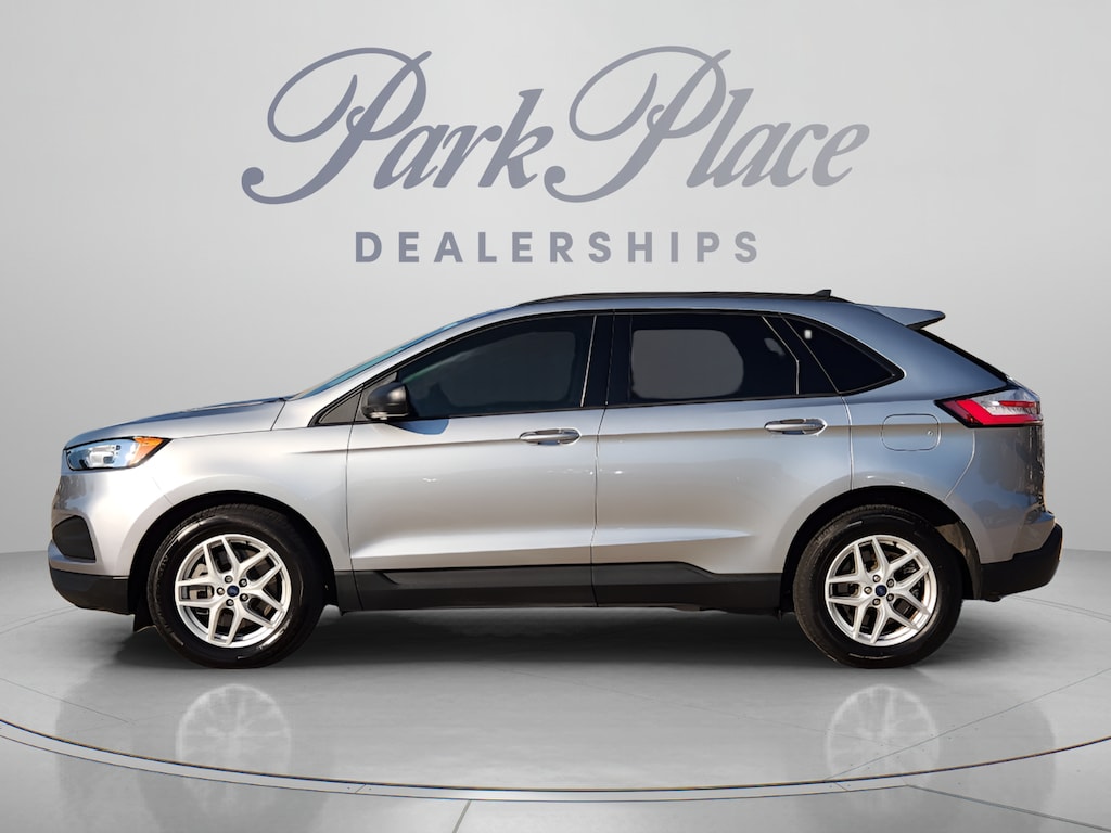 Used 2022 Ford Edge SE SUV