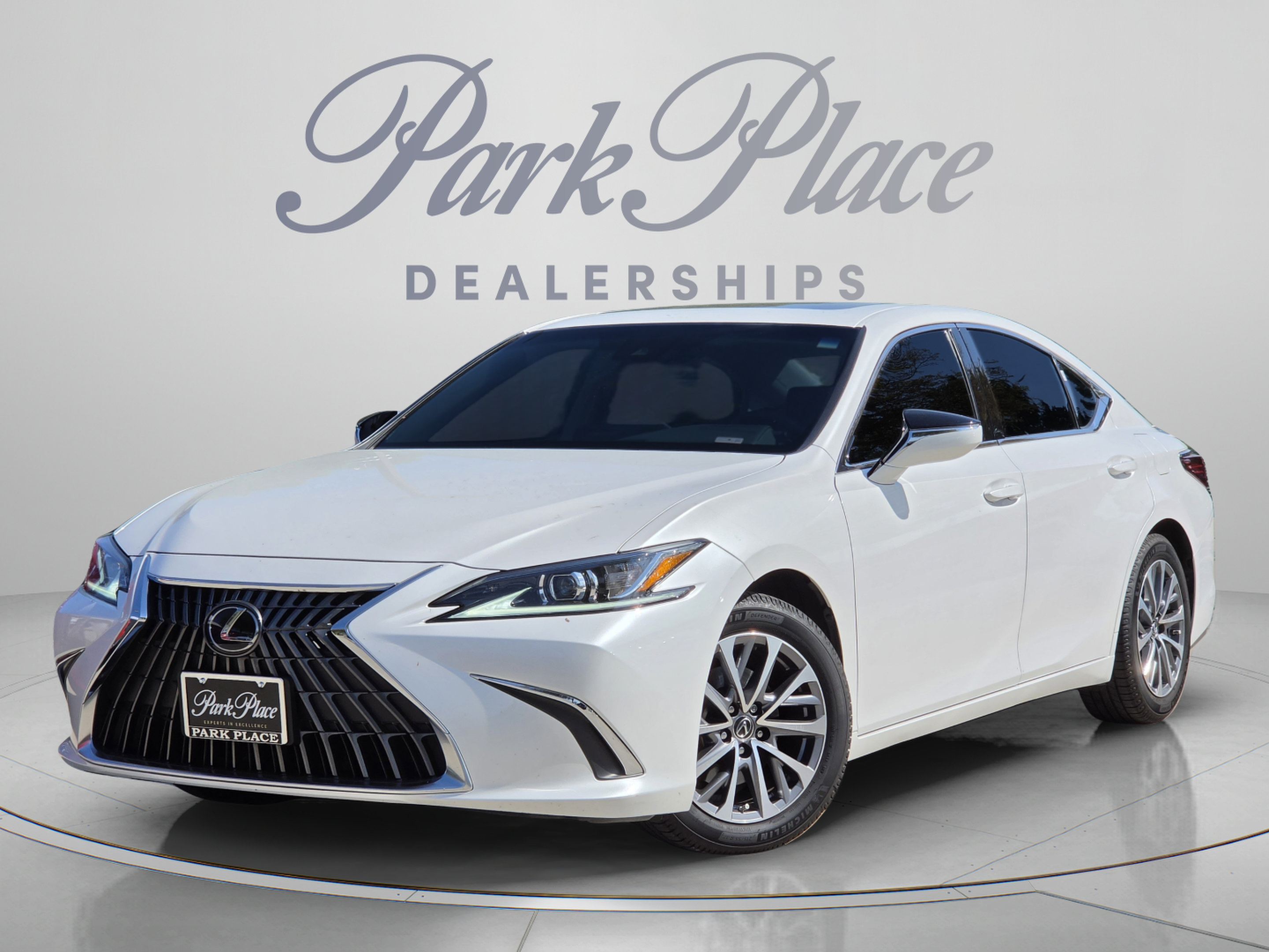 2023 Lexus ES